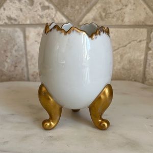 Vintage Porcelaine Artistique Egg VASE 3 1/2" White Gold